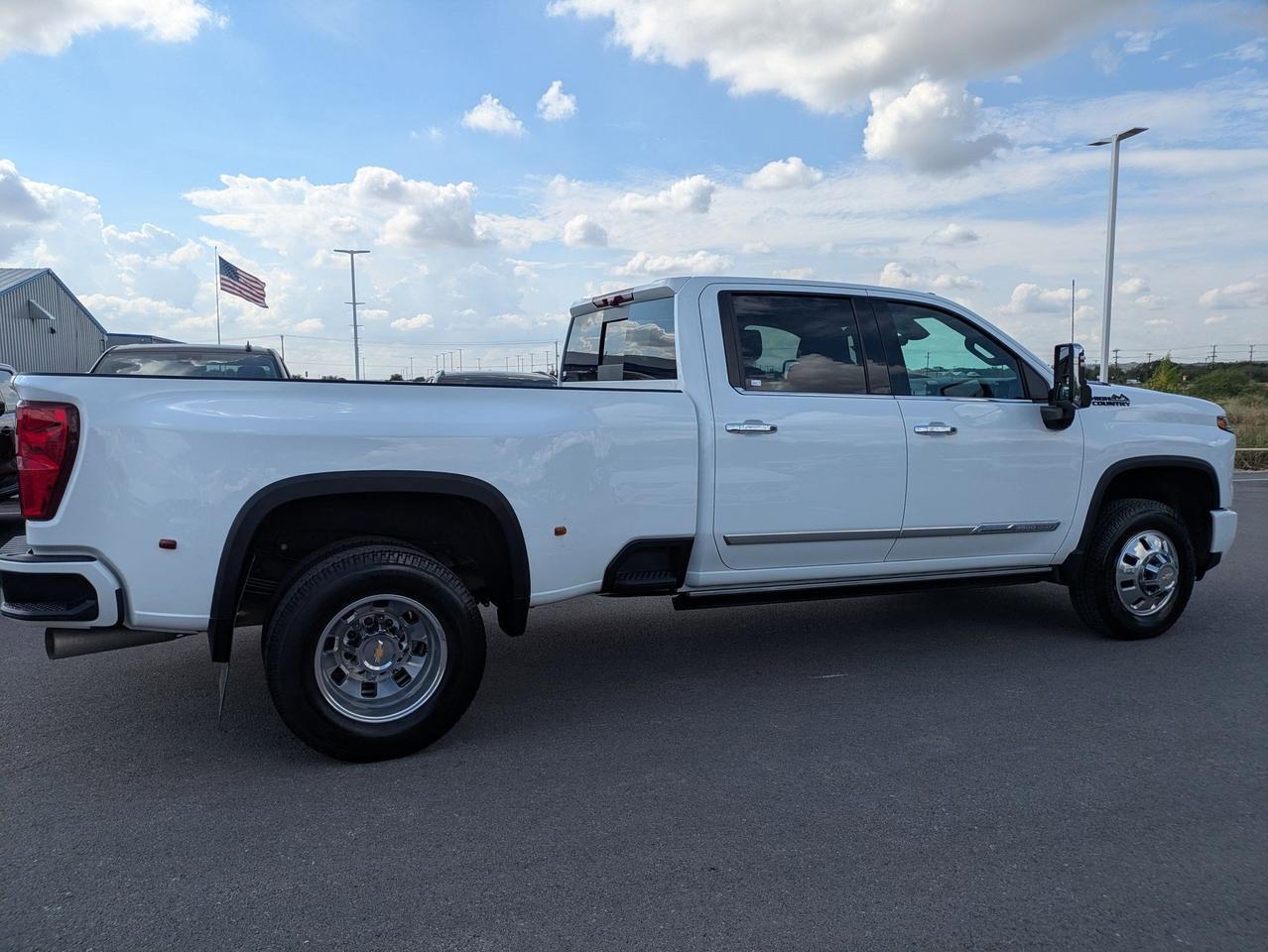 2025 Chevrolet Silverado 3500HD High Country Castroville TX