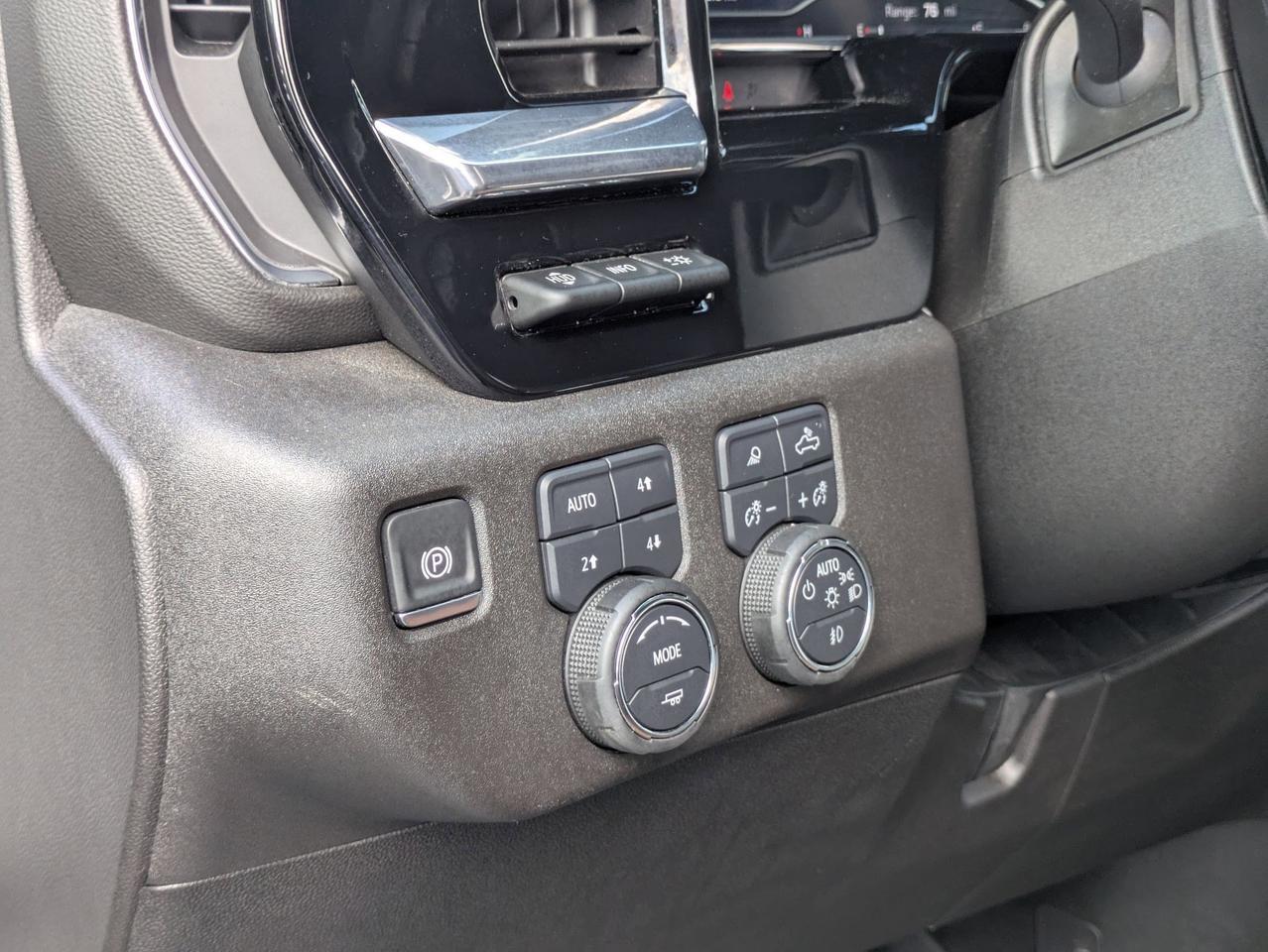 2025 Chevrolet Silverado 3500HD High Country Castroville TX