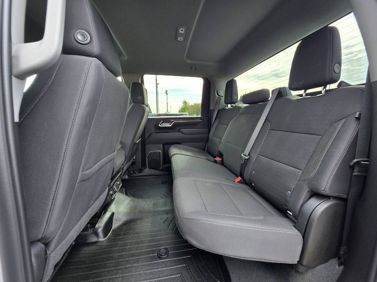 2025 Chevrolet Silverado 3500HD LT 4x4 4dr Crew Cab LB DRW Eldridge IA