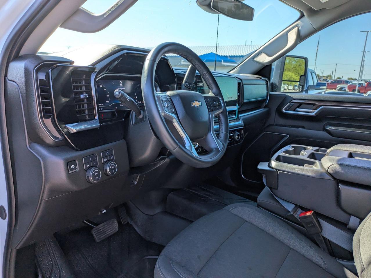 2025 Chevrolet Silverado 3500HD LT Castroville TX