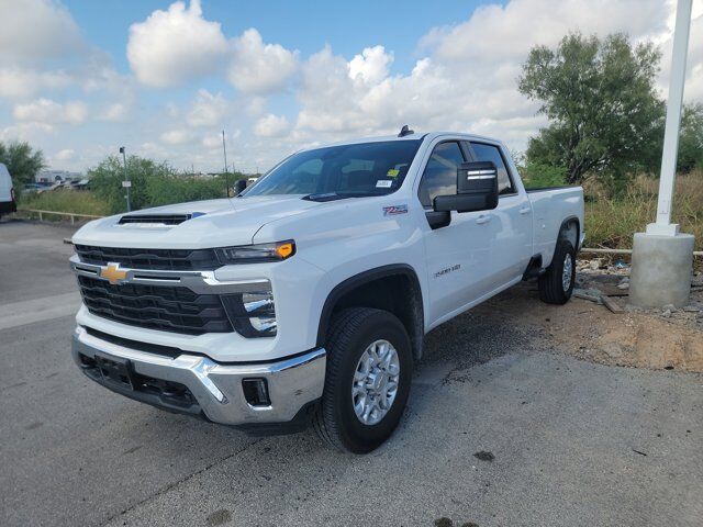 2025 Chevrolet Silverado 3500HD LT
