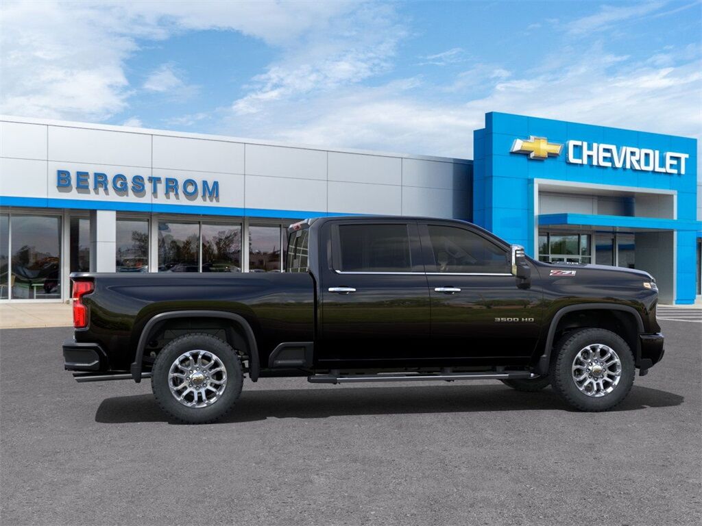 2025 Chevrolet Silverado 3500HD LTZ Green Bay WI