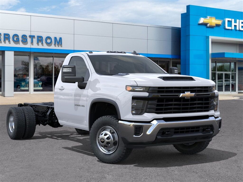 2025 Chevrolet Silverado 3500HD Work Truck Green Bay WI