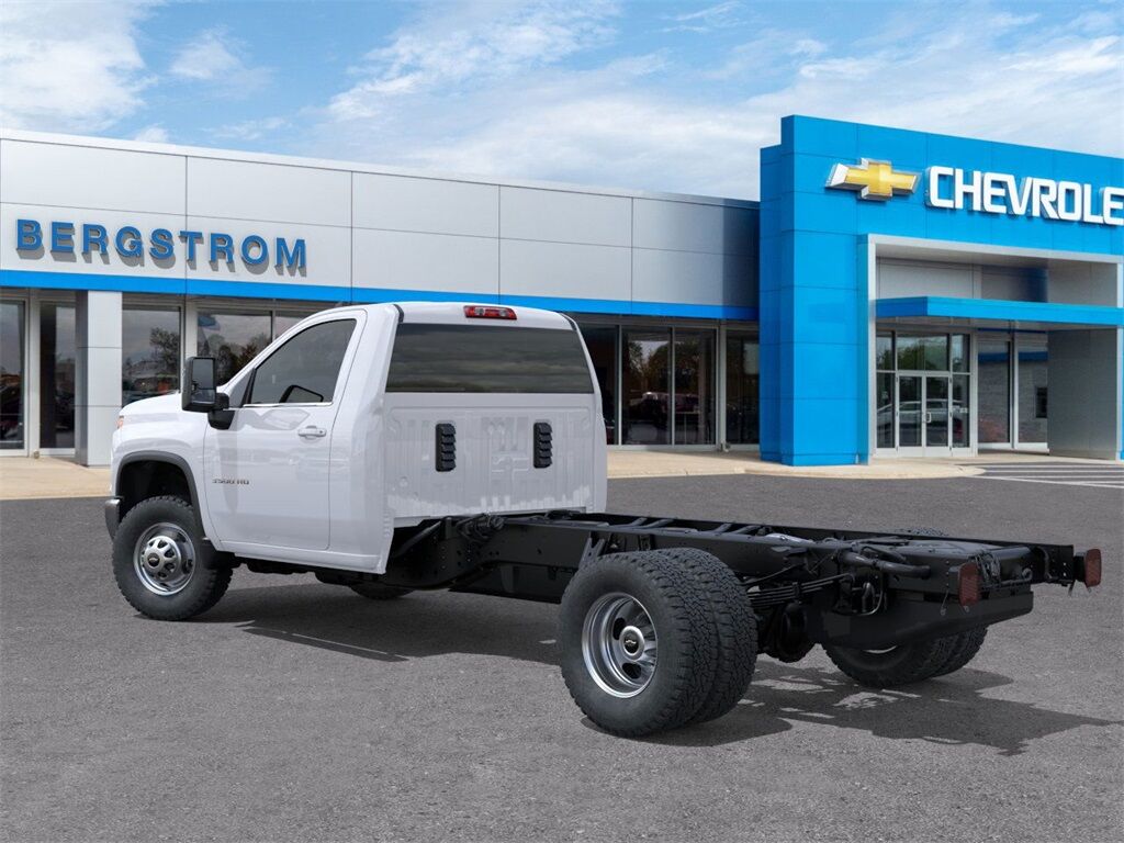 2025 Chevrolet Silverado 3500HD Work Truck Green Bay WI
