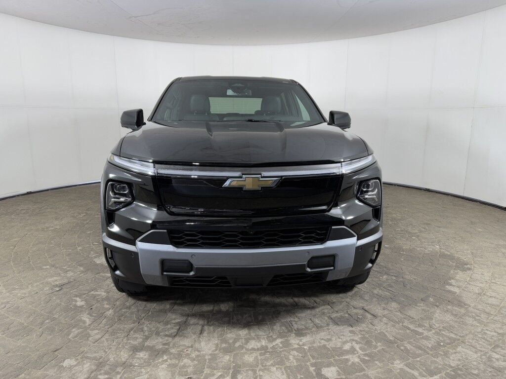 2025 Chevrolet Silverado EV LT Crew Cab Extended Range eAWD Maumee OH