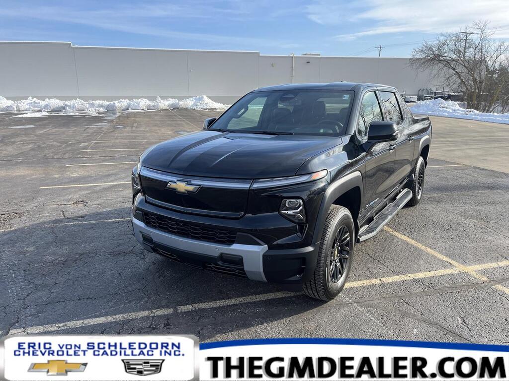 2025 Chevrolet Silverado EV LT Extended Range e4WD w/AdpvCrz Milwaukee WI