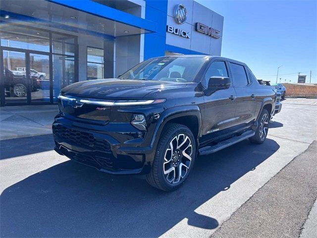 2025 Chevrolet Silverado EV RST - Max Range
