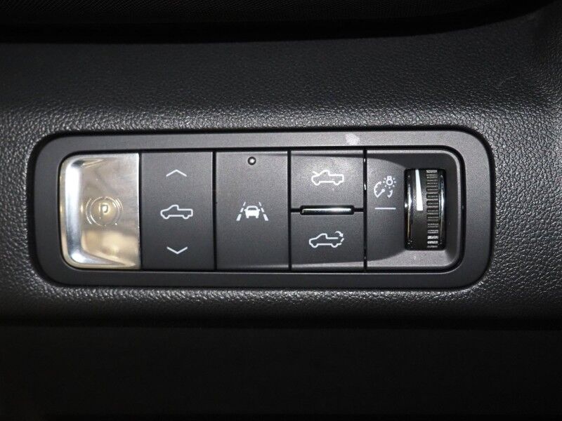 2025 Chevrolet Silverado EV RST Max Range e4WD *HEADS-UP DISPLAY, NAVIGATION, SUPER CRUISE, SAFETY ALERTS, 360 VIEW CAMERAS, PANORAMA GLASS ROOF, CLIMATE SEATS, HEATED STEERING, 4-WHEEL STEER, 24 INCH WHEELS, WIRELESS CHARGING Round Rock TX