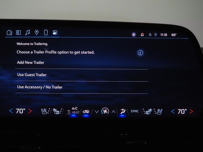 2025 Chevrolet Silverado EV RST Max Range e4WD *HEADS-UP DISPLAY, NAVIGATION, SUPER CRUISE, SAFETY ALERTS, 360 VIEW CAMERAS, PANORAMA GLASS ROOF, CLIMATE SEATS, HEATED STEERING, 4-WHEEL STEER, 24 INCH WHEELS, WIRELESS CHARGING Round Rock TX