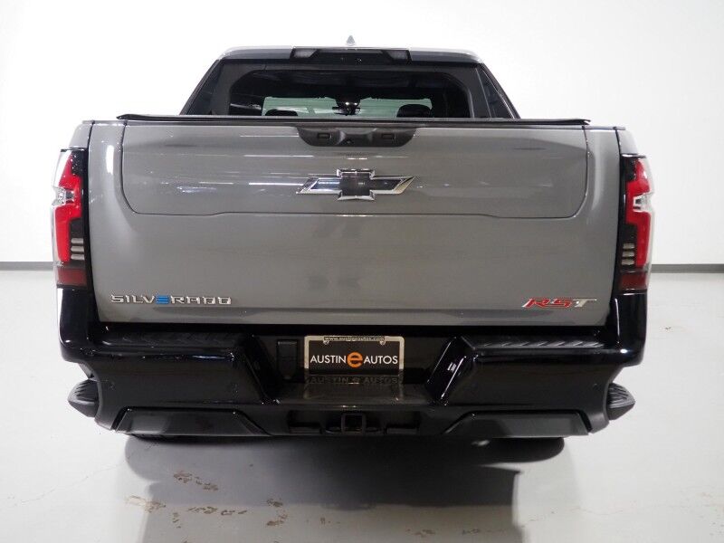 2025 Chevrolet Silverado EV RST Max Range e4WD *HEADS-UP DISPLAY, NAVIGATION, SUPER CRUISE, SAFETY ALERTS, 360 VIEW CAMERAS, PANORAMA GLASS ROOF, CLIMATE SEATS, HEATED STEERING, 4-WHEEL STEER, 24 INCH WHEELS, WIRELESS CHARGING Round Rock TX