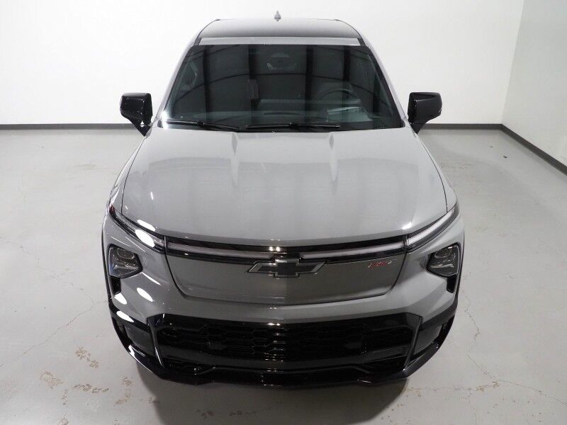 2025 Chevrolet Silverado EV RST Max Range e4WD *HEADS-UP DISPLAY, NAVIGATION, SUPER CRUISE, SAFETY ALERTS, 360 VIEW CAMERAS, PANORAMA GLASS ROOF, CLIMATE SEATS, HEATED STEERING, 4-WHEEL STEER, 24 INCH WHEELS, WIRELESS CHARGING Round Rock TX