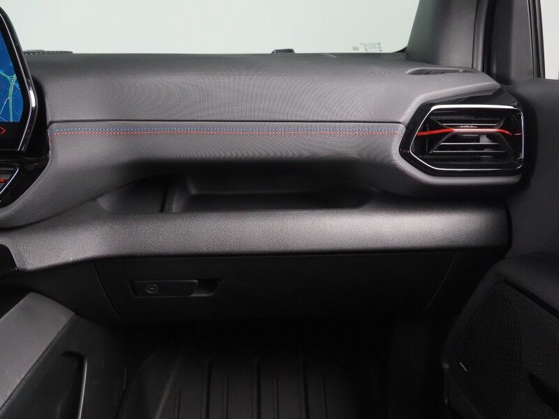 2025 Chevrolet Silverado EV RST Max Range e4WD *HEADS-UP DISPLAY, NAVIGATION, SUPER CRUISE, SAFETY ALERTS, 360 VIEW CAMERAS, PANORAMA GLASS ROOF, CLIMATE SEATS, HEATED STEERING, 4-WHEEL STEER, 24 INCH WHEELS, WIRELESS CHARGING Round Rock TX