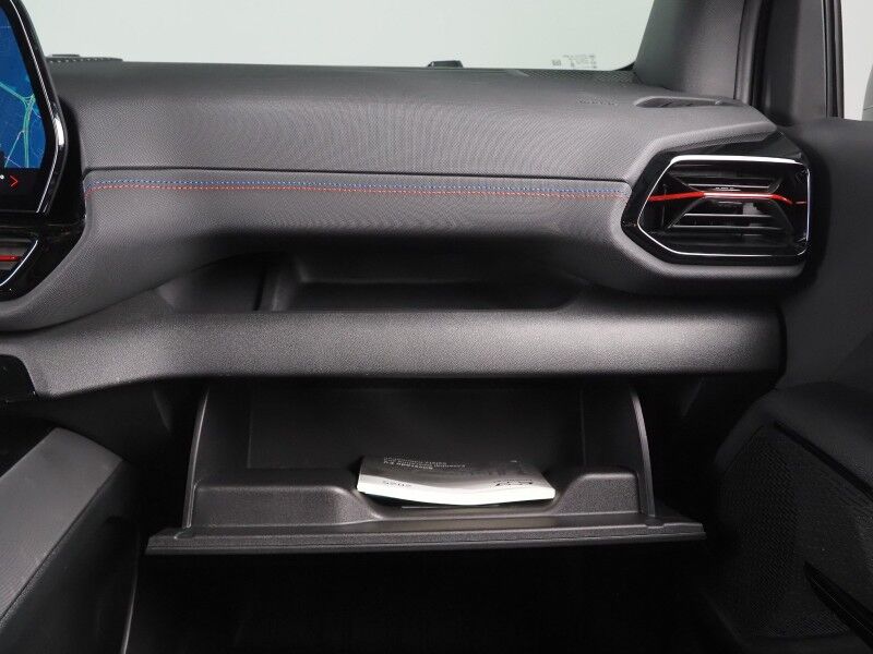 2025 Chevrolet Silverado EV RST Max Range e4WD *HEADS-UP DISPLAY, NAVIGATION, SUPER CRUISE, SAFETY ALERTS, 360 VIEW CAMERAS, PANORAMA GLASS ROOF, CLIMATE SEATS, HEATED STEERING, 4-WHEEL STEER, 24 INCH WHEELS, WIRELESS CHARGING Round Rock TX