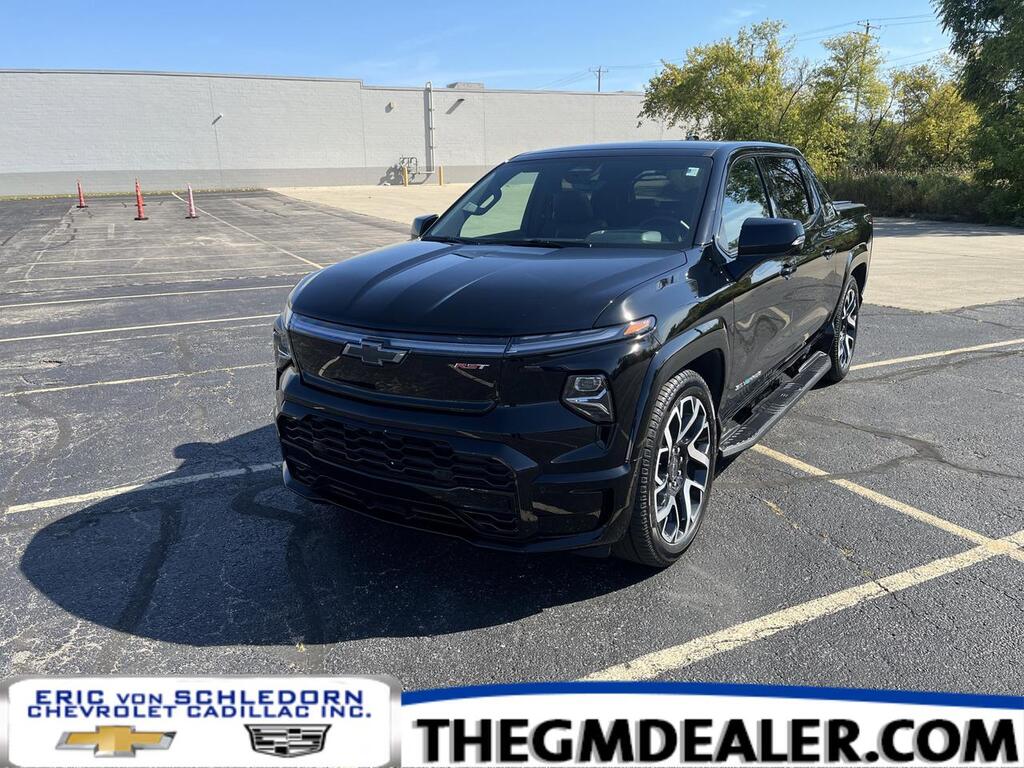 2025 Chevrolet Silverado EV RST Max Range e4WD w/DualLevelChargeCord SuperCruise AdptvCrz 24s HD-SurroundVision Milwaukee WI