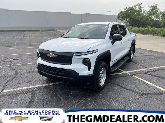 2025 Chevrolet Silverado EV Work Truck Max Range e4WD w/Spray-OnBedliner Dual-LevelChargeCord SoftRoll-UpTonneauCovr HD-SrrndVsn Milwaukee WI