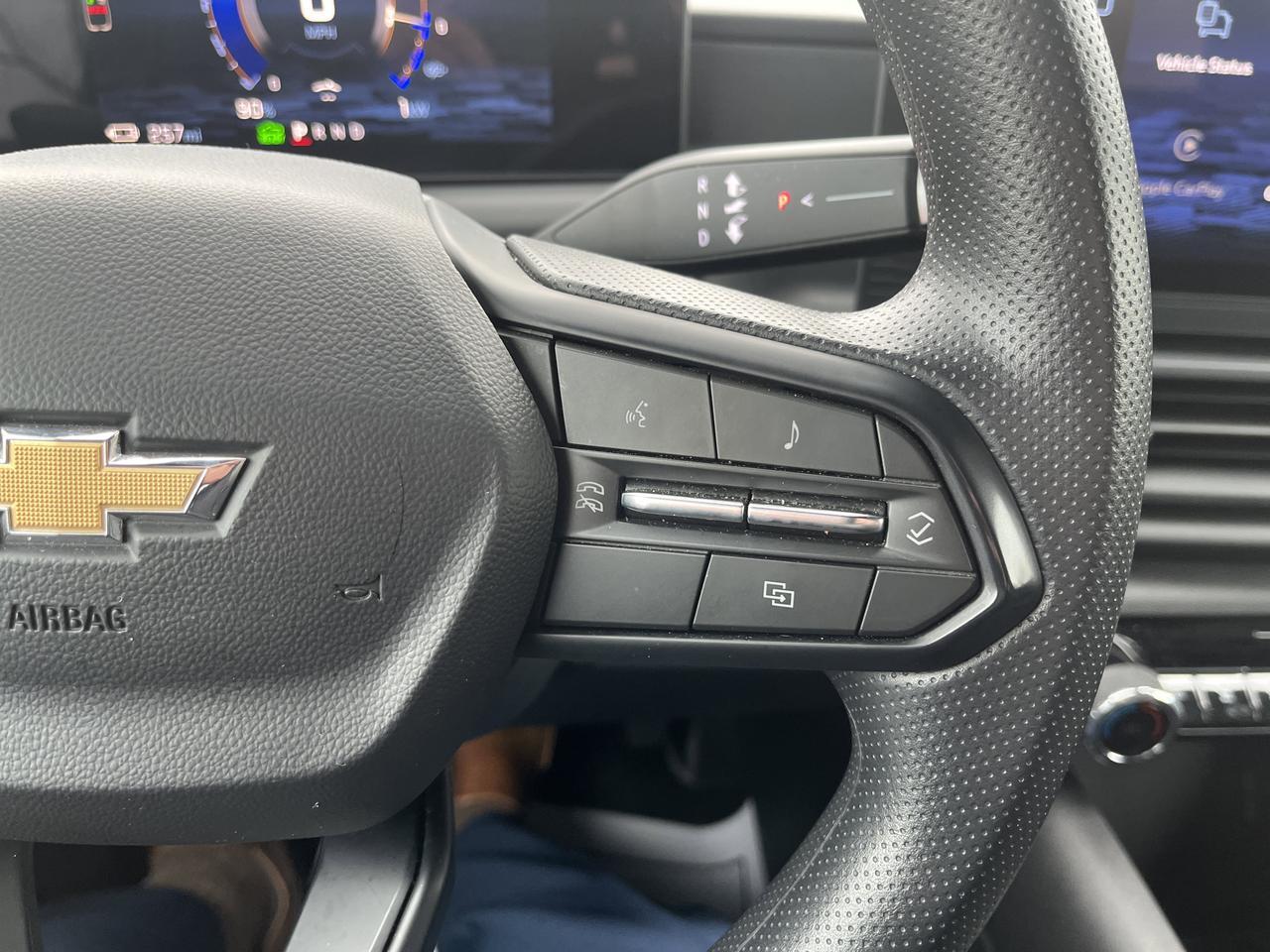 2025 Chevrolet Silverado EV Work Truck Standard Range e4WD w/AdptvCrz Spray-OnBedliner Soft-RollUpTonneauCover HD-SrrndVsn Saukville WI