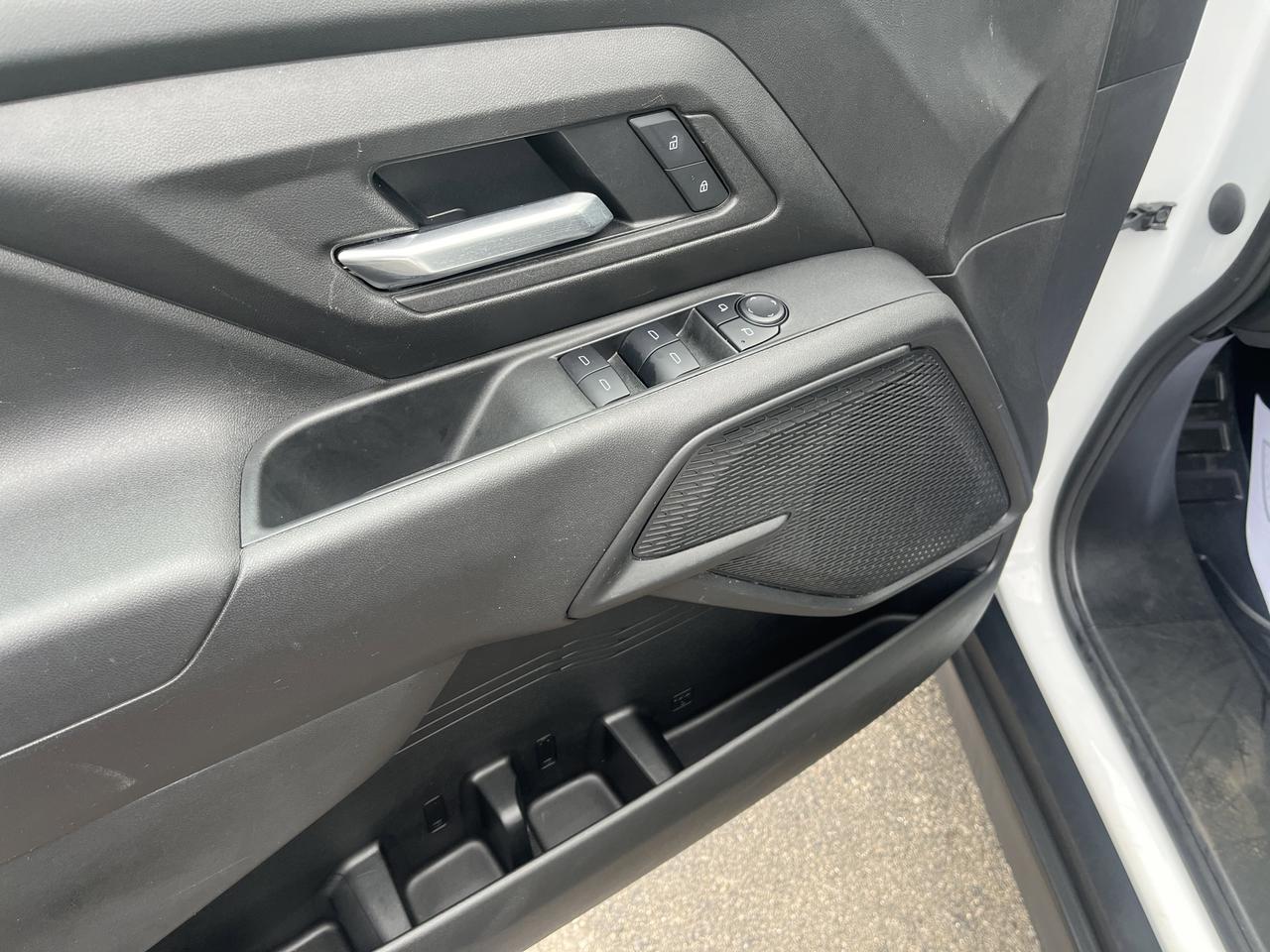 2025 Chevrolet Silverado EV Work Truck Standard Range e4WD w/AdptvCrz Spray-OnBedliner Soft-RollUpTonneauCover HD-SrrndVsn Saukville WI