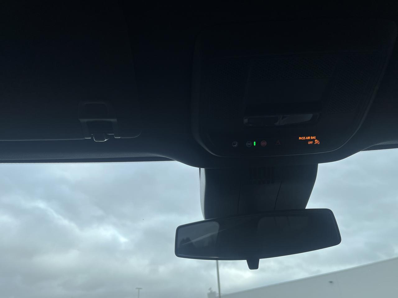 2025 Chevrolet Silverado EV Work Truck Standard Range e4WD w/AdptvCrz Spray-OnBedliner Soft-RollUpTonneauCover HD-SrrndVssn Saukville WI