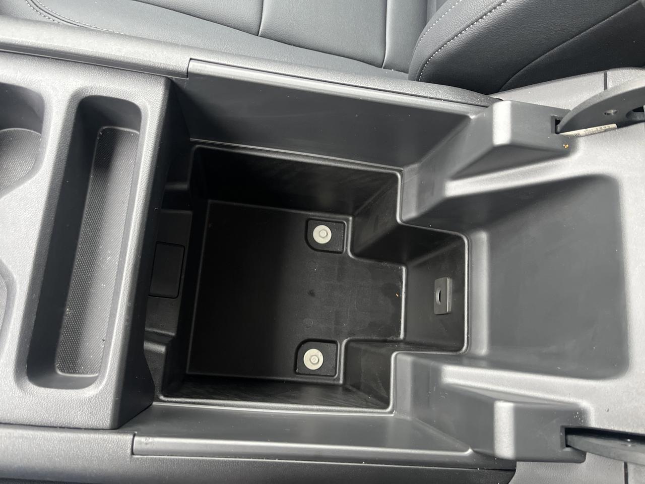 2025 Chevrolet Silverado EV Work Truck Standard Range e4WD w/AdptvCrz Spray-OnBedliner Soft-RollUpTonneauCover HD-SrrndVssn Saukville WI