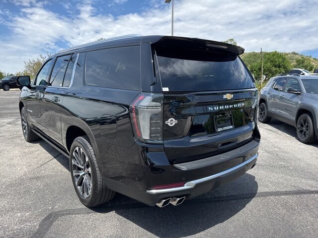 2025 Chevrolet Suburban High Country  TX