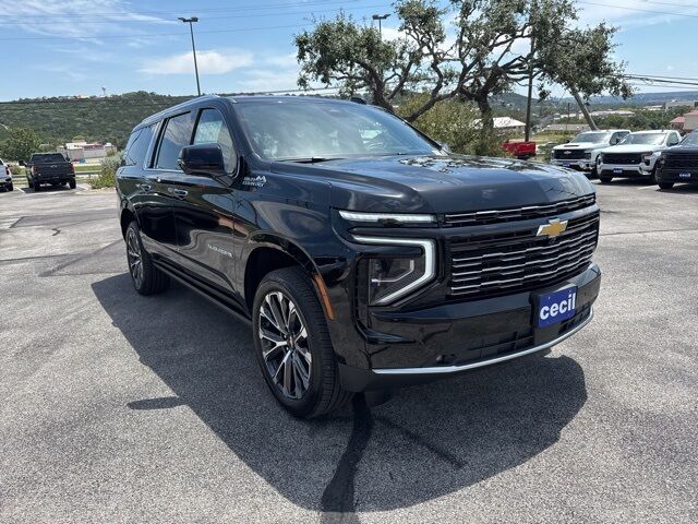 2025 Chevrolet Suburban High Country  TX