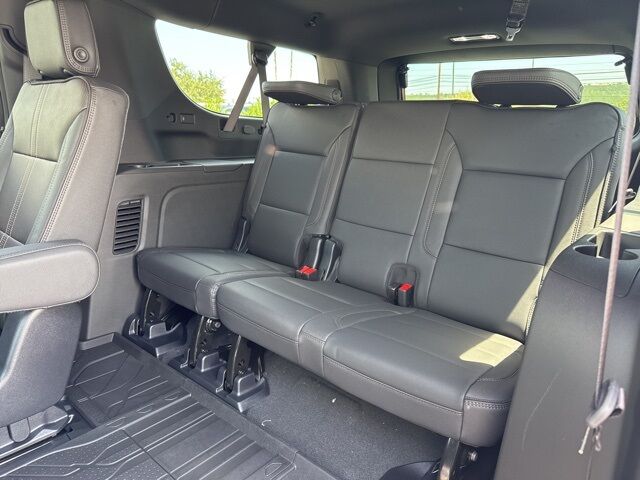 2025 Chevrolet Suburban High Country  TX
