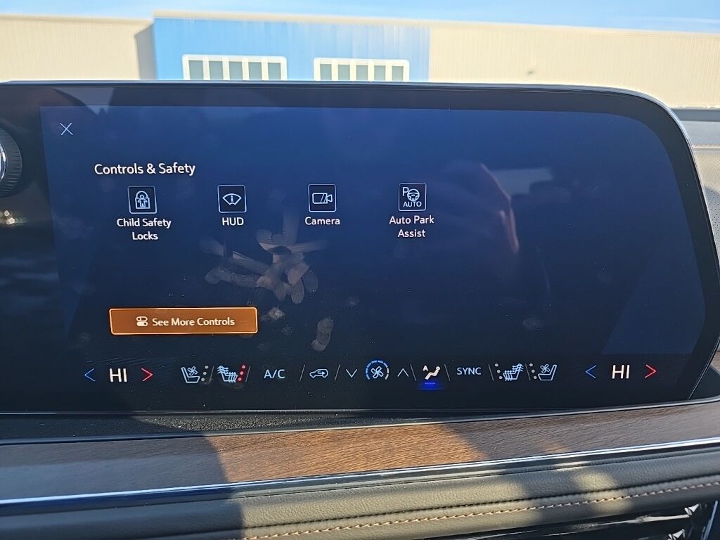 2025 Chevrolet Suburban High Country 4WD Fond du Lac WI