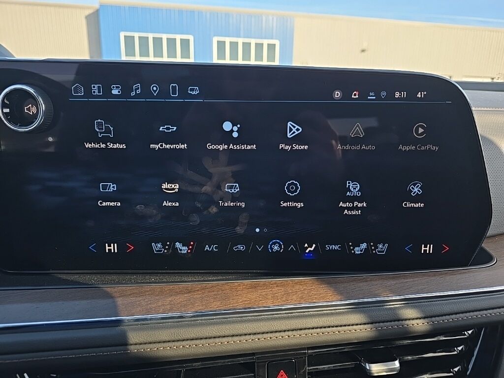 2025 Chevrolet Suburban High Country 4WD Fond du Lac WI