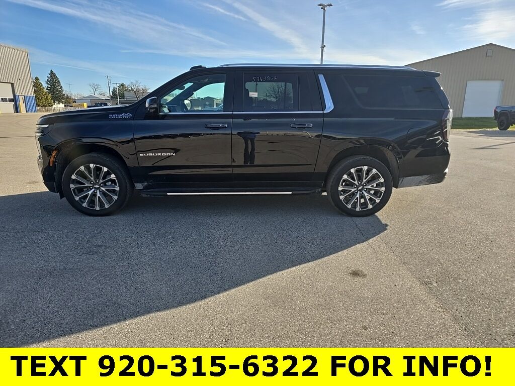2025 Chevrolet Suburban High Country 4WD