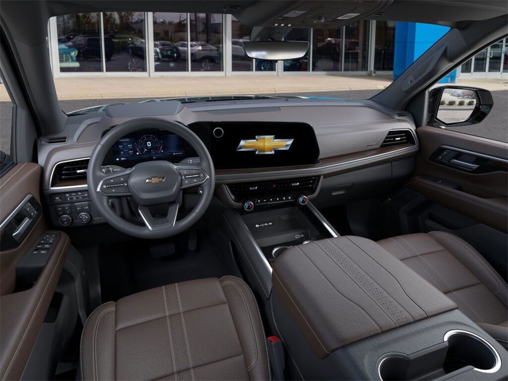 2025 Chevrolet Suburban High Country Green Bay WI
