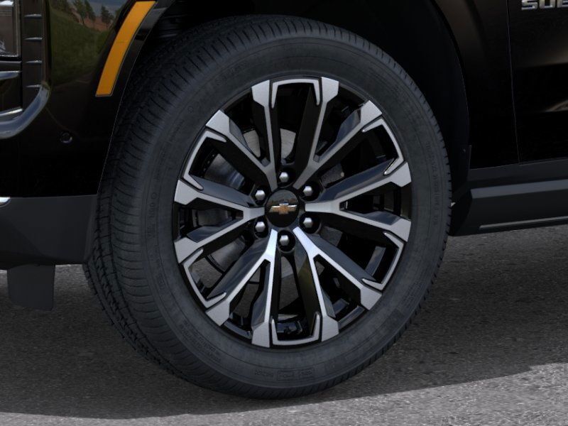 2025 Chevrolet Suburban High Country Green Bay WI