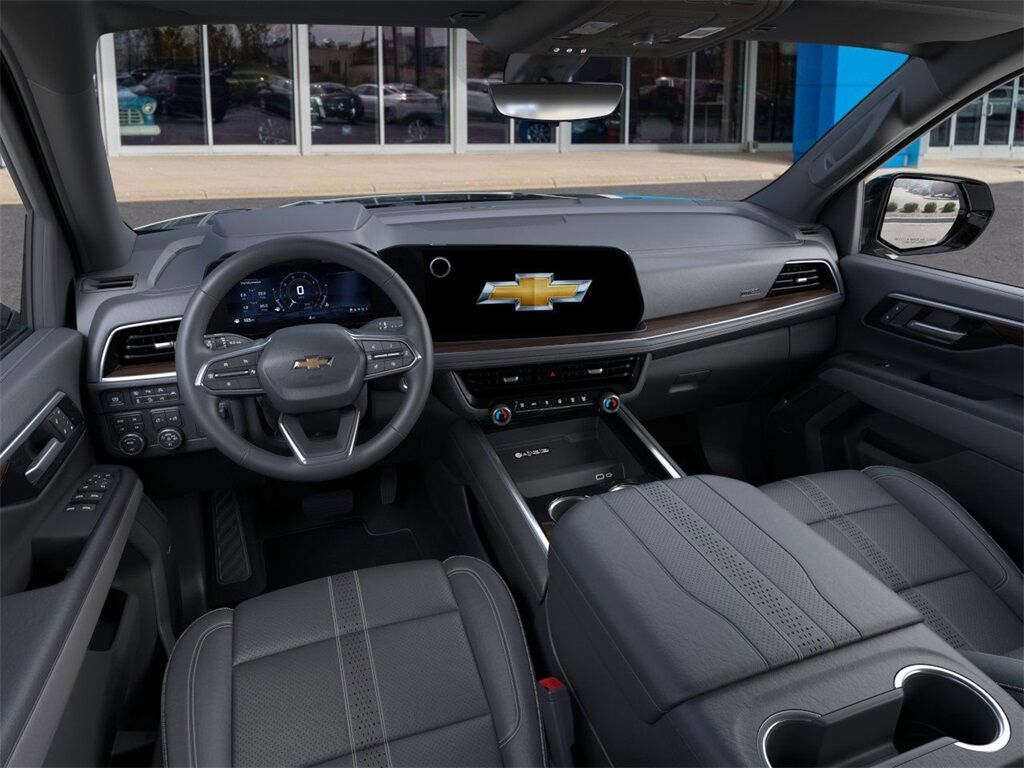 2025 Chevrolet Suburban High Country Green Bay WI