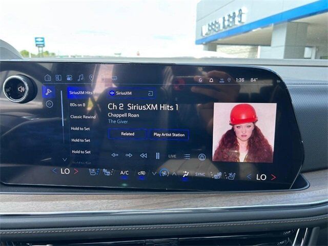 2025 Chevrolet Suburban High Country Farmington MO