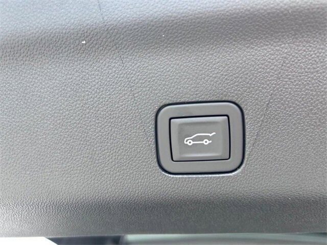 2025 Chevrolet Suburban High Country Farmington MO