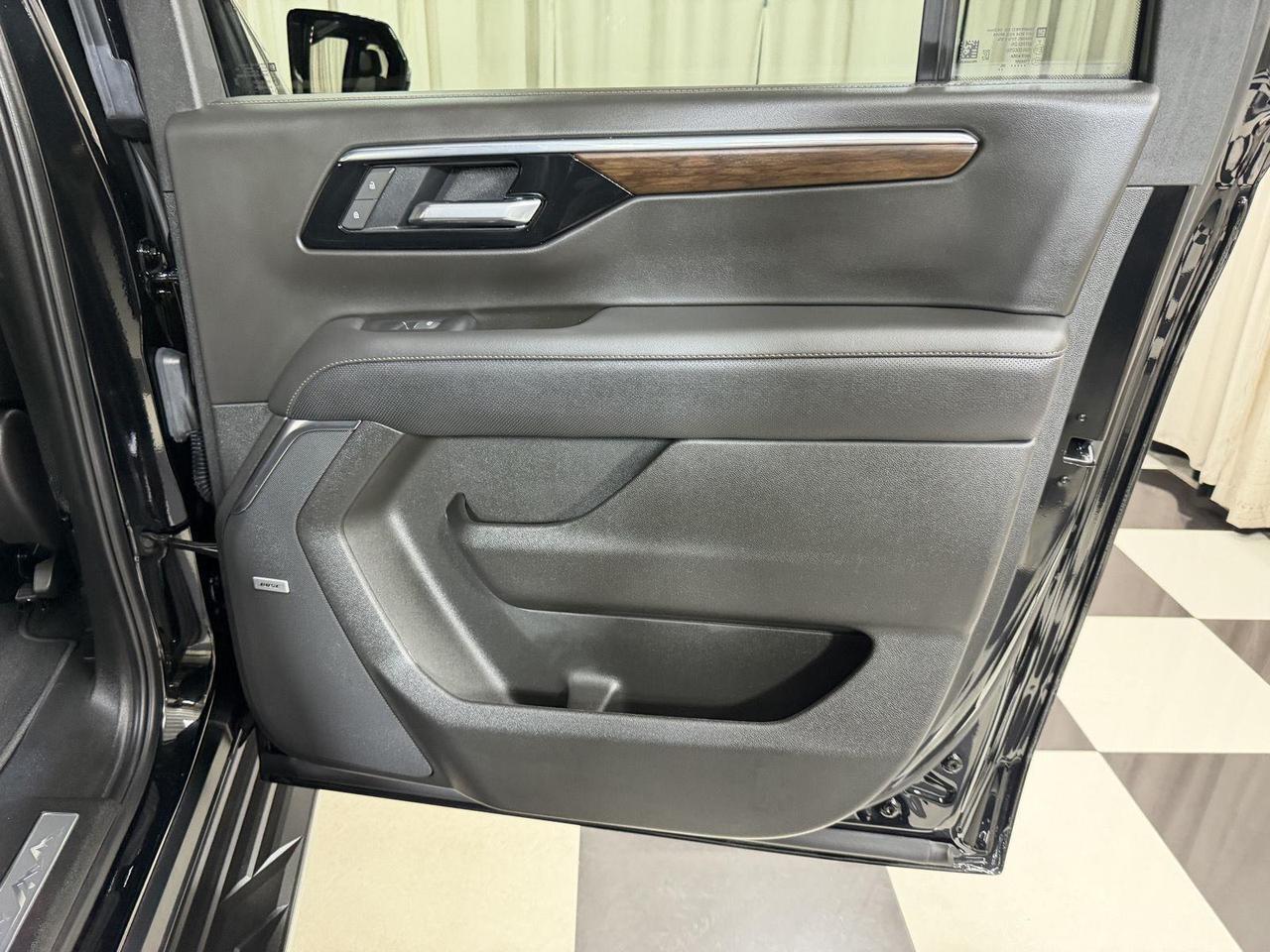 2025 Chevrolet Suburban High Country Annapolis MD