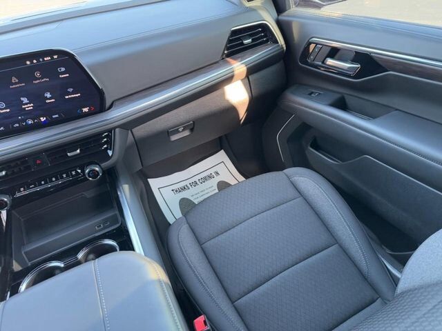 2025 Chevrolet Suburban LS Farmington MO