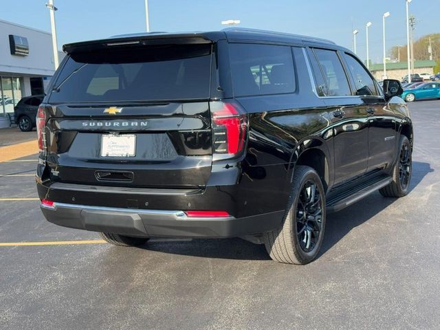 2025 Chevrolet Suburban LS