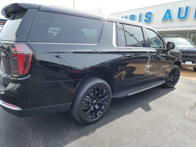 2025 Chevrolet Suburban LS Washington MO