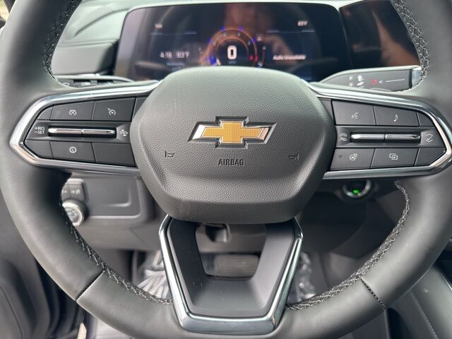 2025 Chevrolet Suburban LT  TX