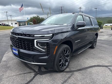 2025 Chevrolet Suburban LT  TX