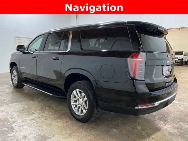2025 Chevrolet Suburban LT