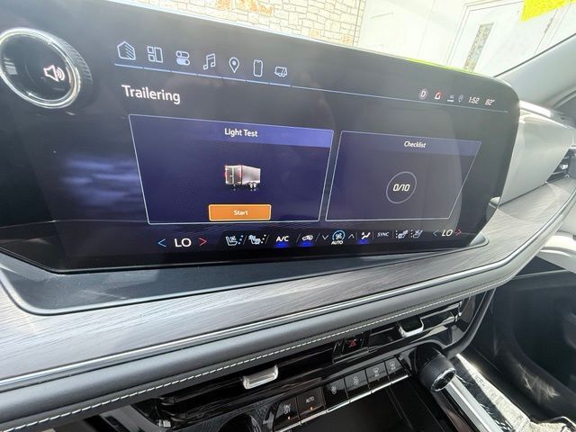 2025 Chevrolet Suburban Premier Kerrville TX
