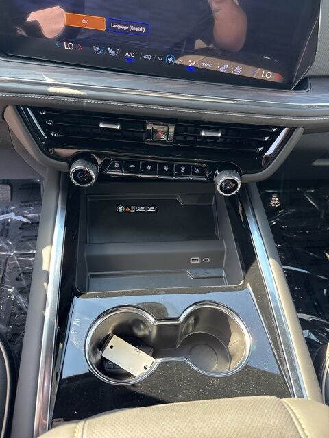 2025 Chevrolet Suburban Premier Kerrville TX