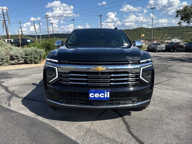 2025 Chevrolet Suburban Premier