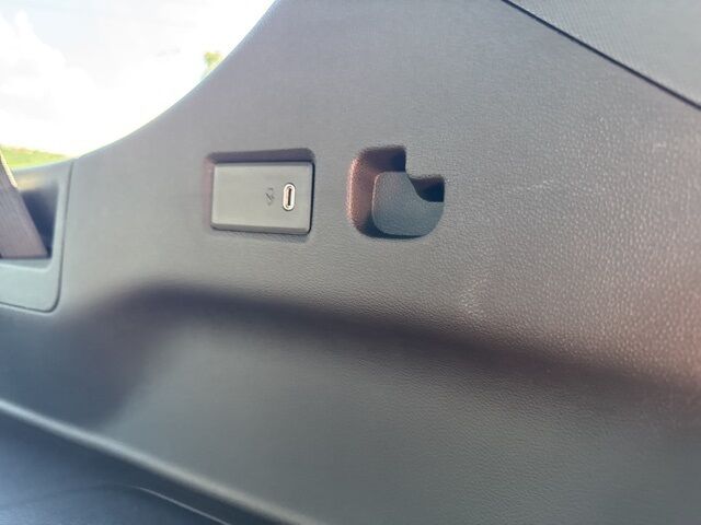 2025 Chevrolet Suburban Premier Kerrville TX