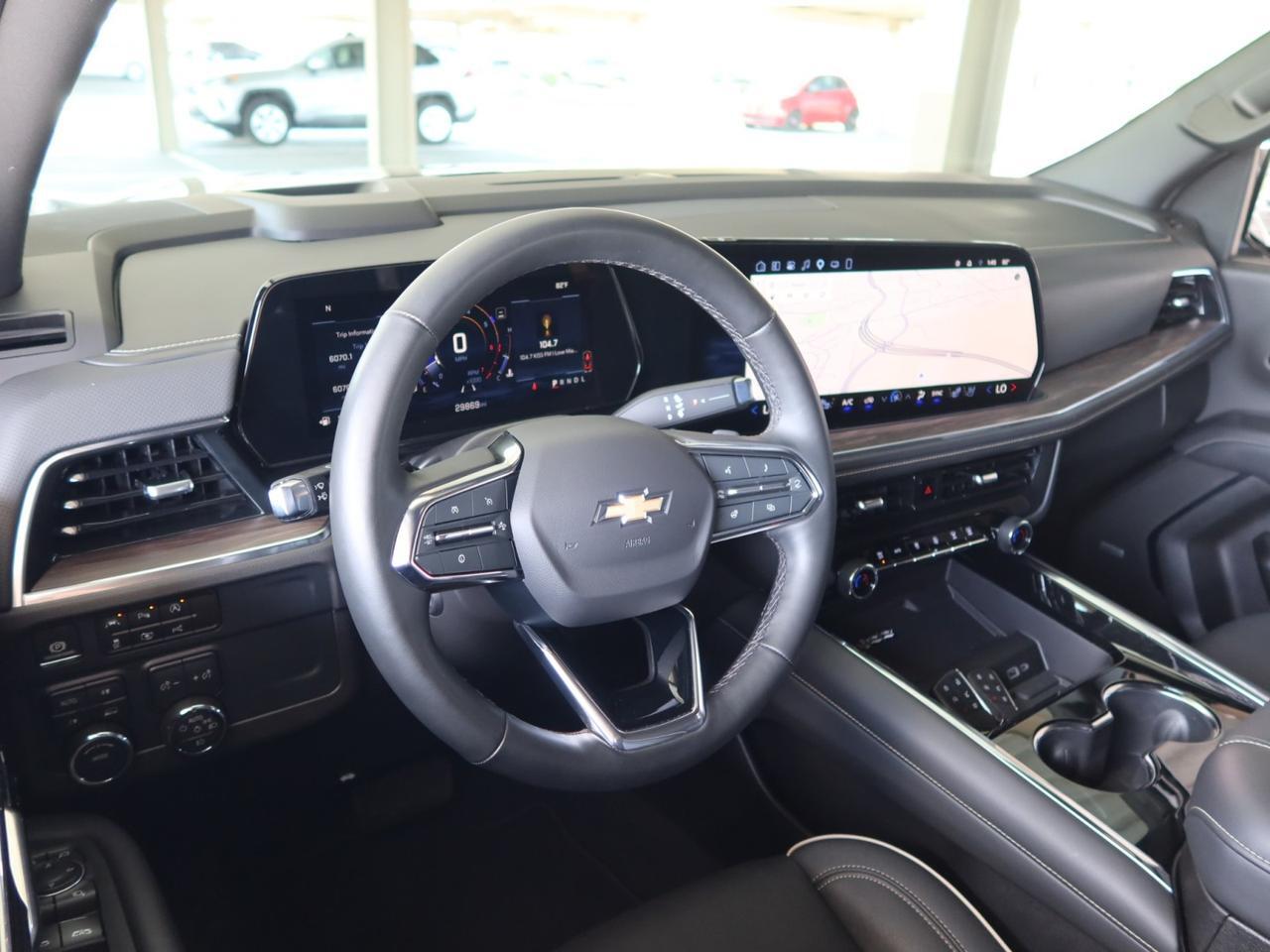 2025 Chevrolet Suburban Premier 4WD Lakeshore Blue Scottsdale AZ