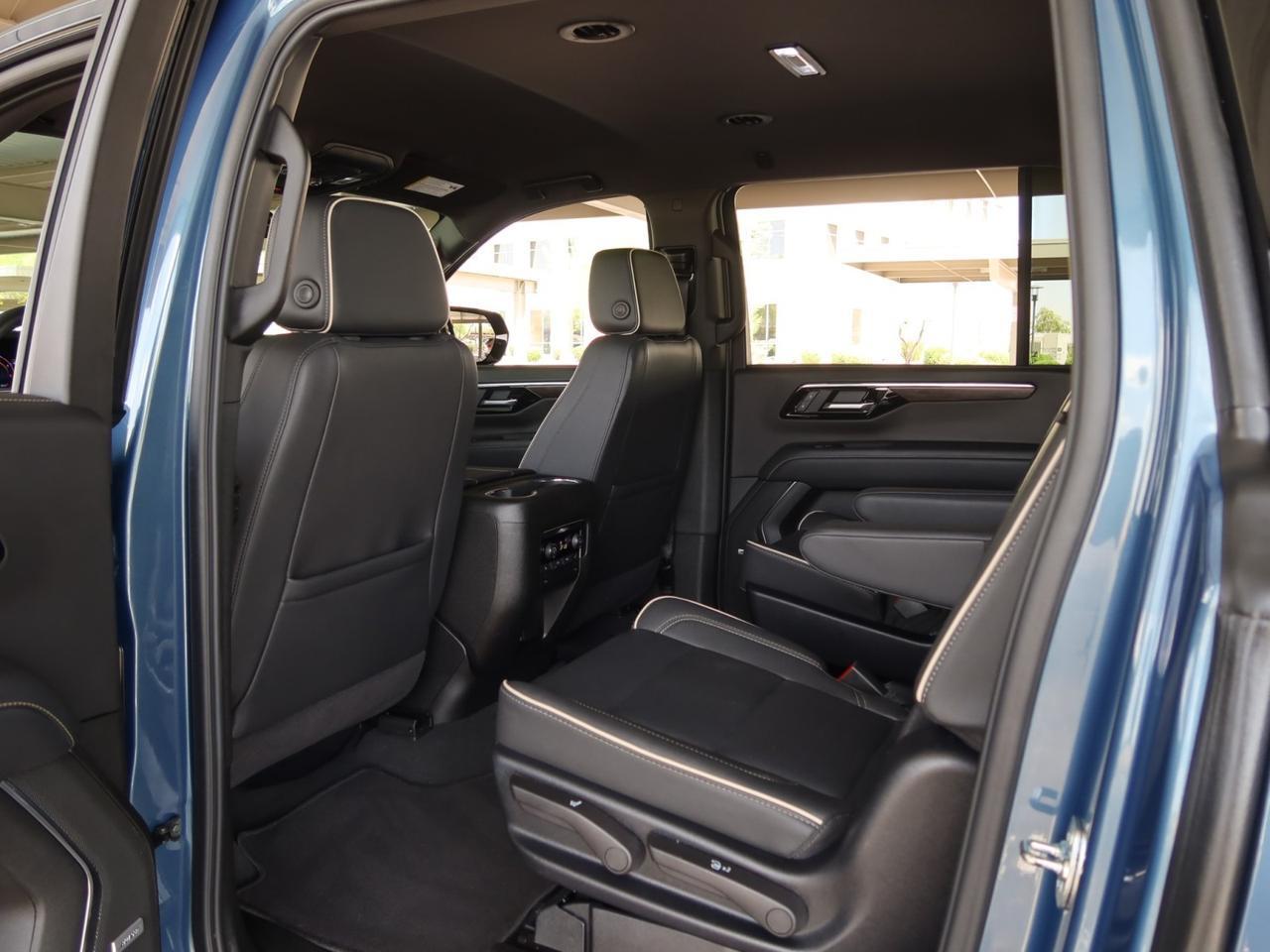 2025 Chevrolet Suburban Premier 4WD Lakeshore Blue Scottsdale AZ