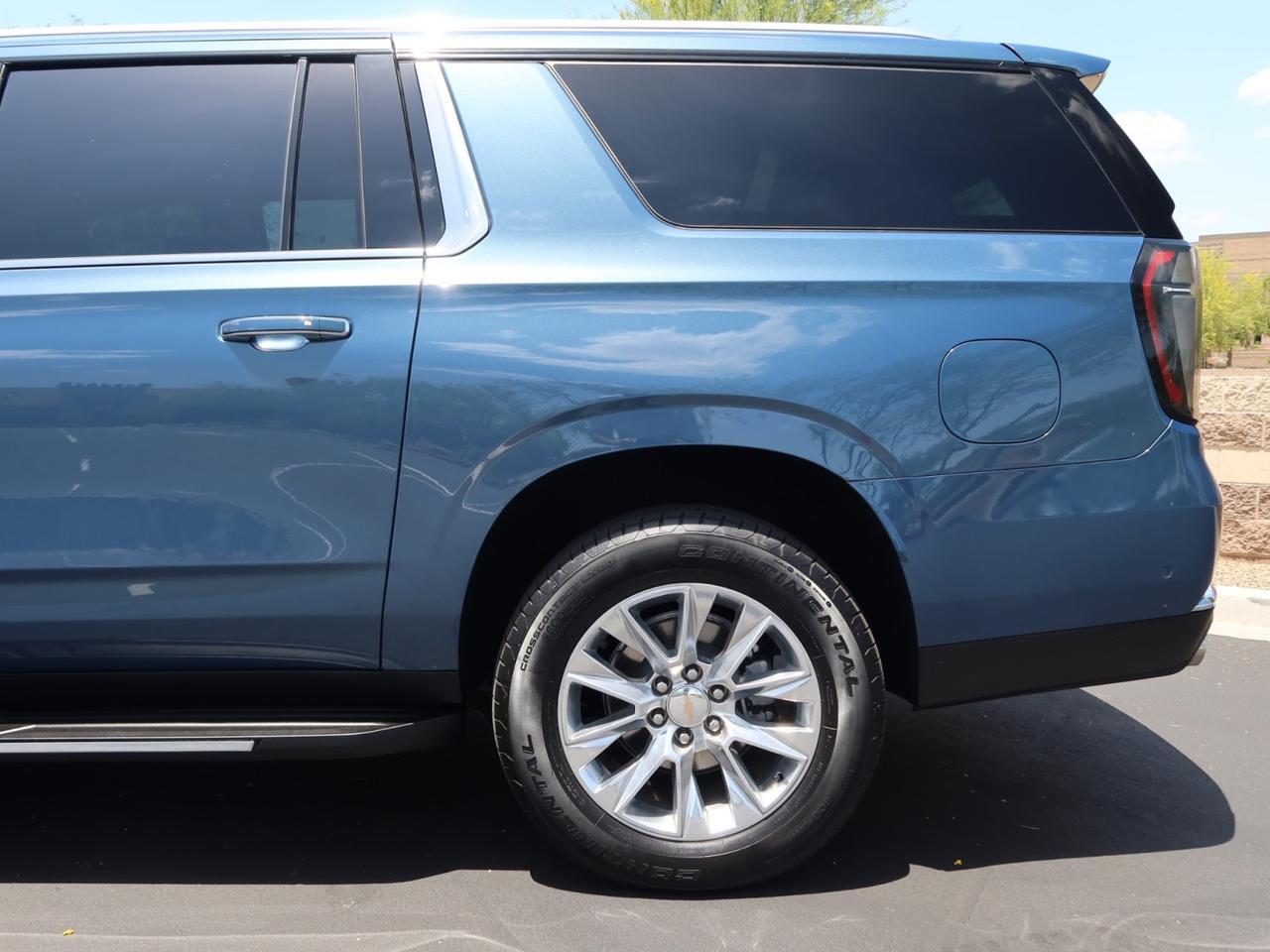 2025 Chevrolet Suburban Premier 4WD Lakeshore Blue Scottsdale AZ