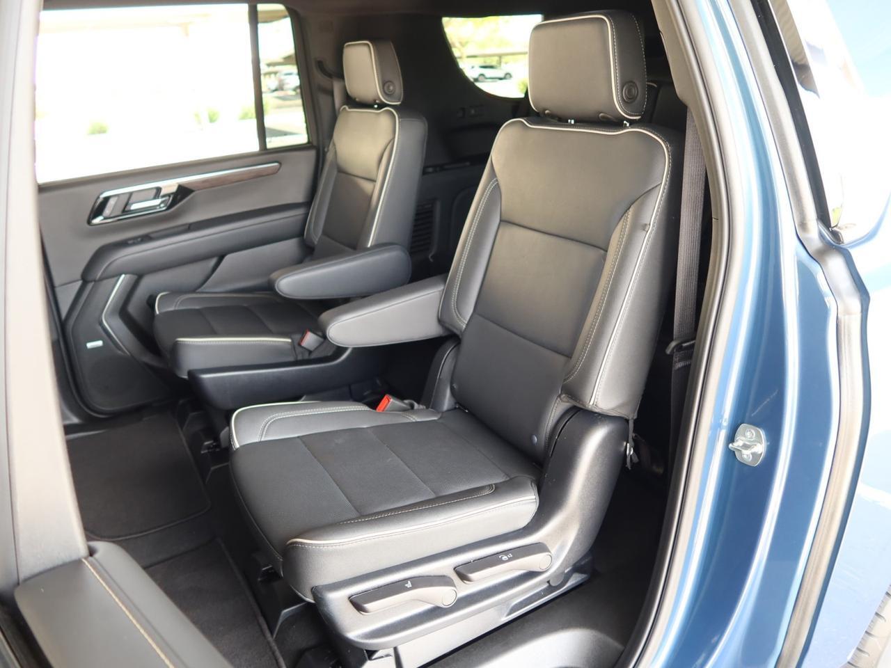 2025 Chevrolet Suburban Premier 4WD Lakeshore Blue Scottsdale AZ