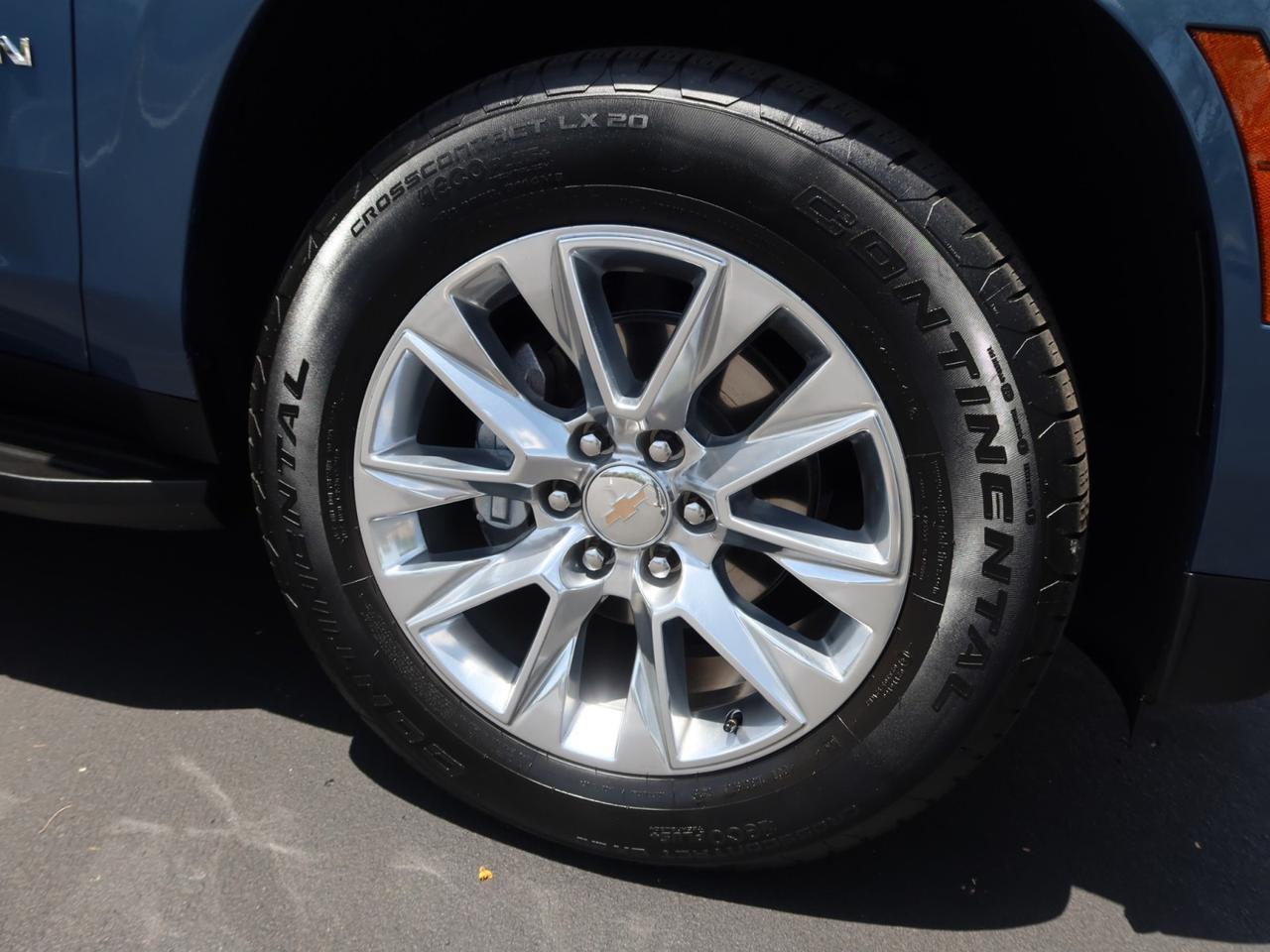 2025 Chevrolet Suburban Premier 4WD Lakeshore Blue Scottsdale AZ